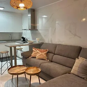 Moderno Cerca Al Mar Apartment Tias